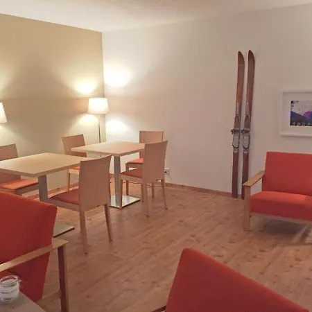 Apartamento Promenade - Utoring-60 By Interhome Arosa
